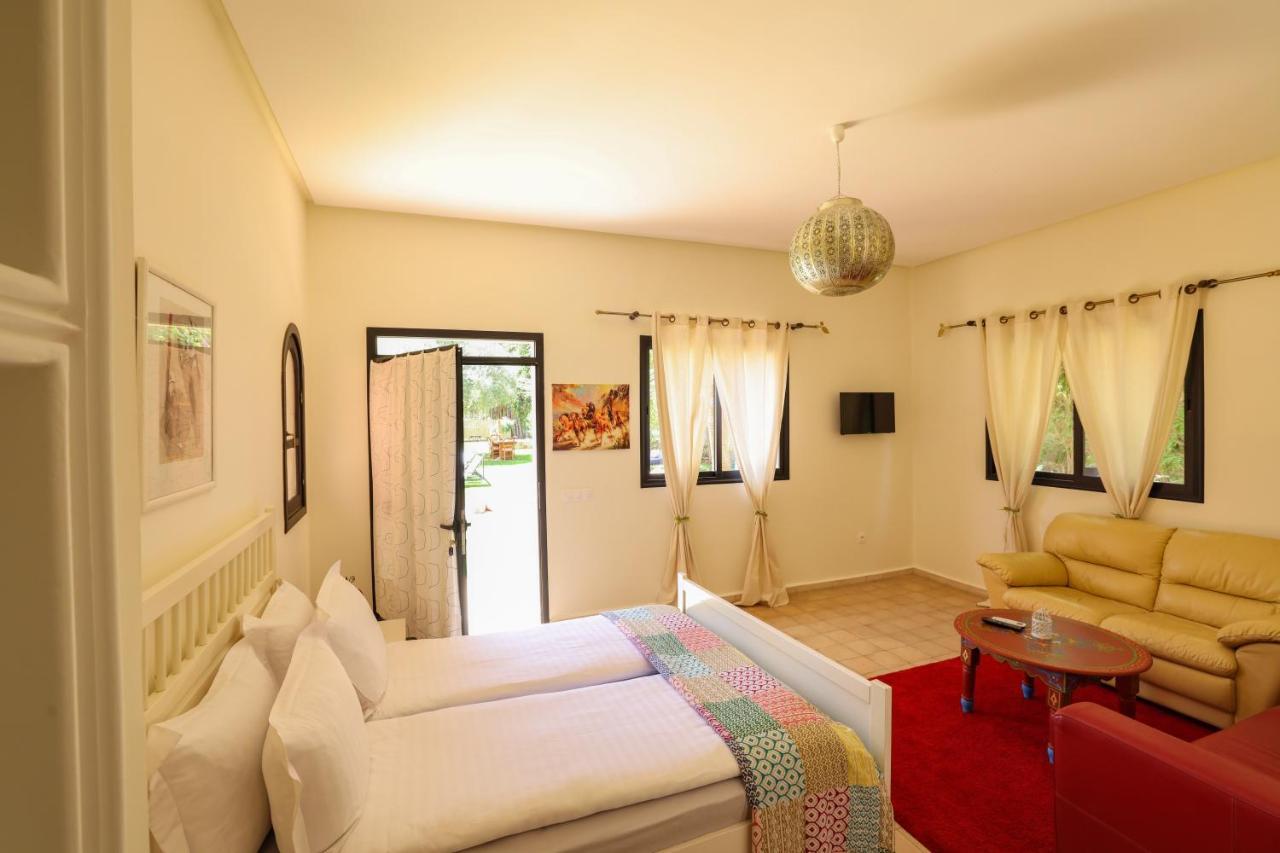 Tiguemine Sarah Hotel Douar Akkara Luaran gambar