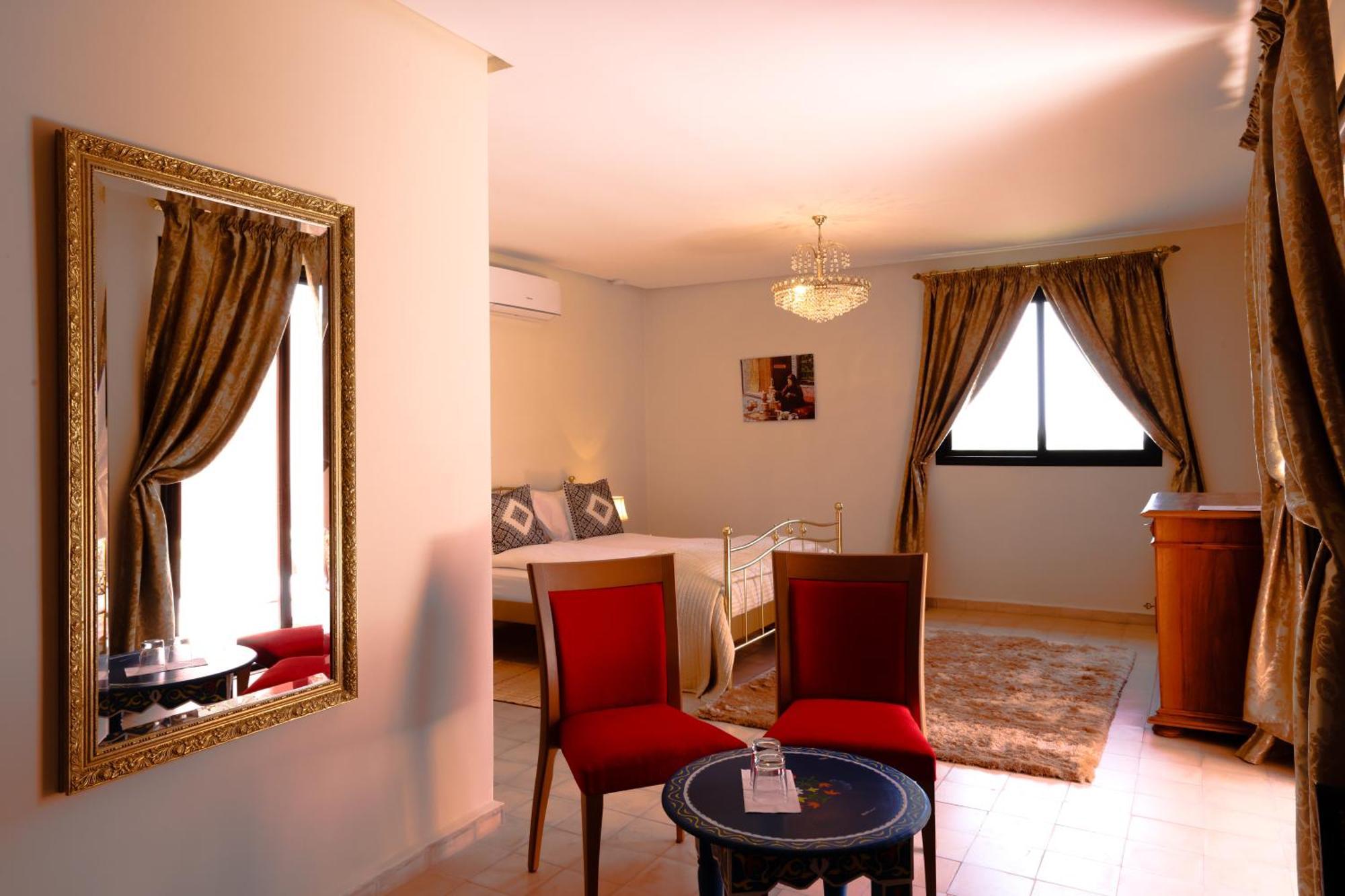 Tiguemine Sarah Hotel Douar Akkara Luaran gambar