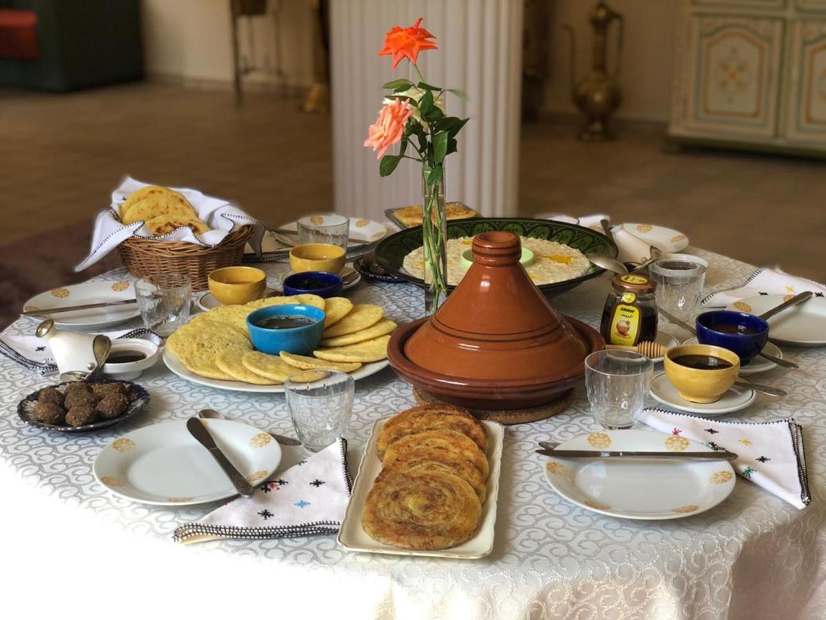 Tiguemine Sarah Hotel Douar Akkara Luaran gambar
